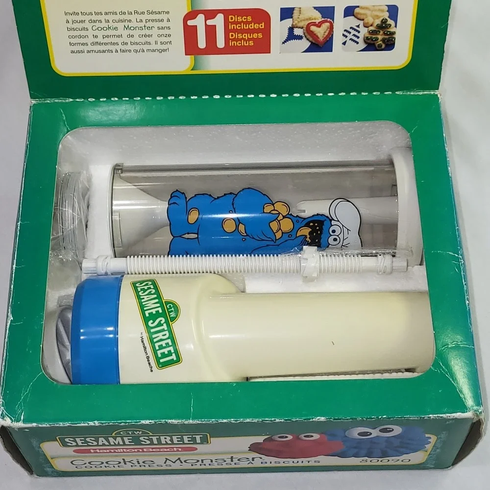 NOS Hamilton Beach Sesame Street Cookie Monster 11 Discs Press Vintage 1998